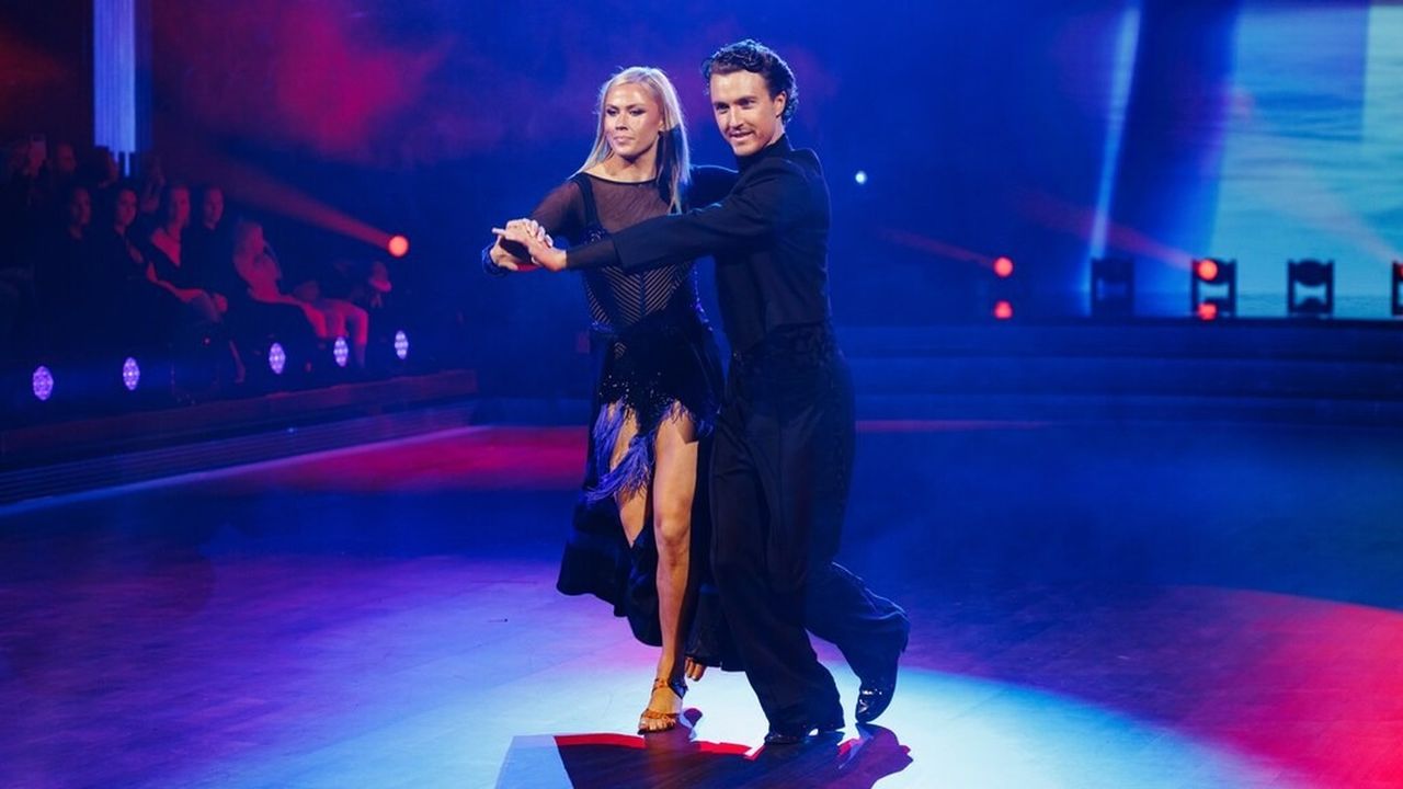 Bianca Salming röstas ut ur Let's dance inför finalen
