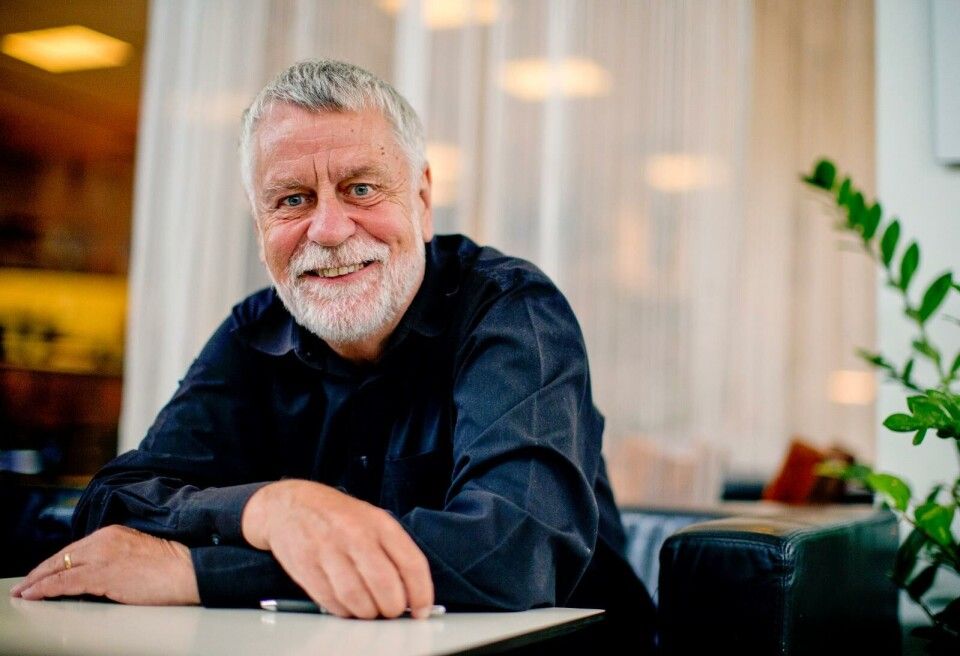 Björn Hellbergs fru Inger har fått en stroke