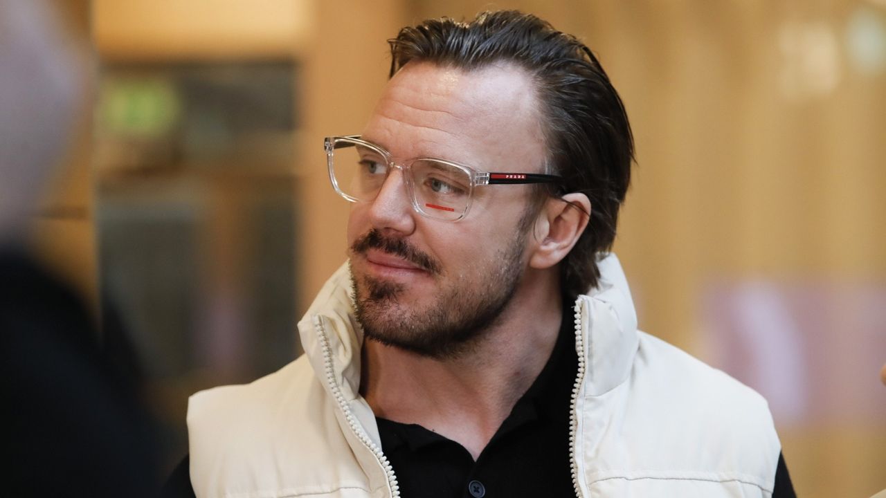 Christofer Lundström släpps ur fängelset med fotboja