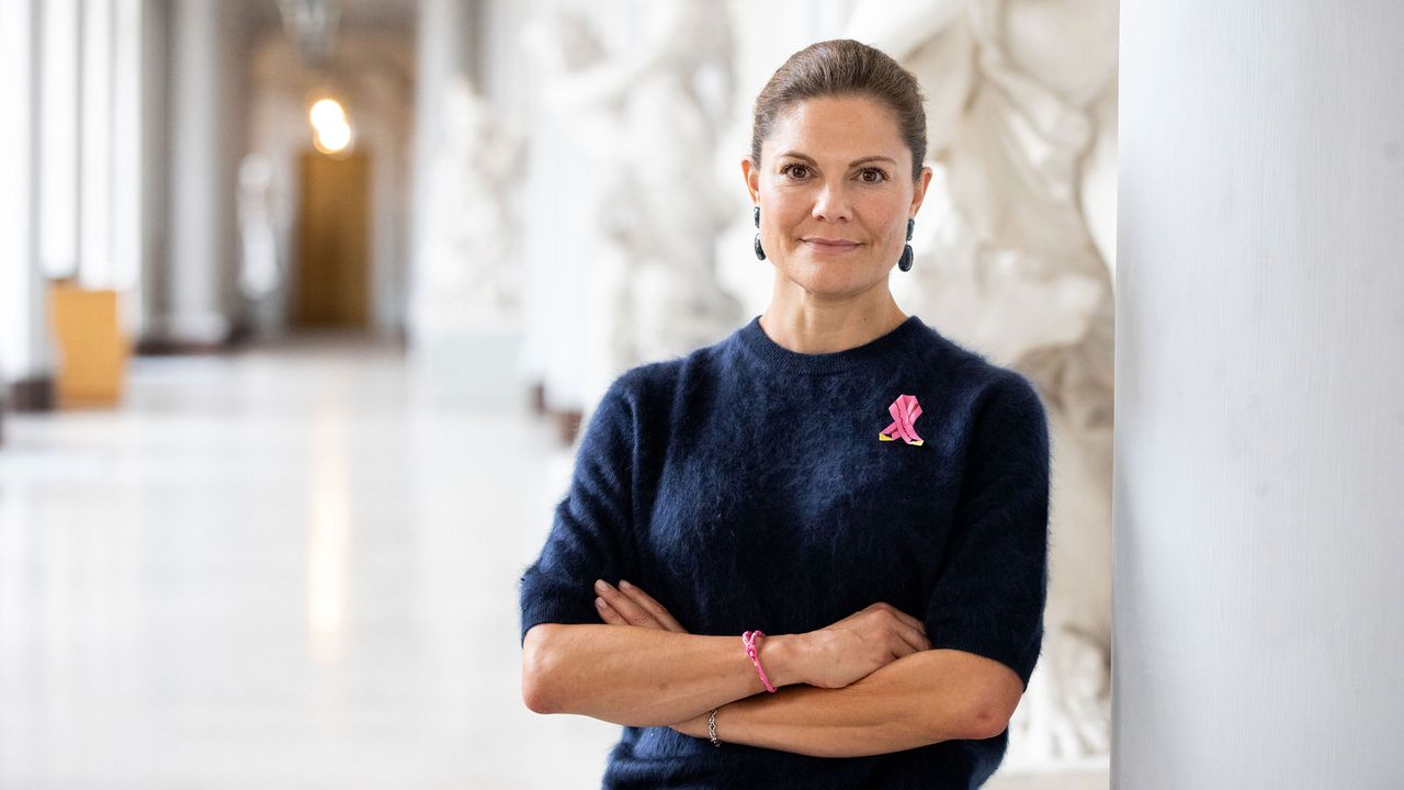 Kronprinsessan Victoria är beskyddare för Rosa Bandet för 18:e året