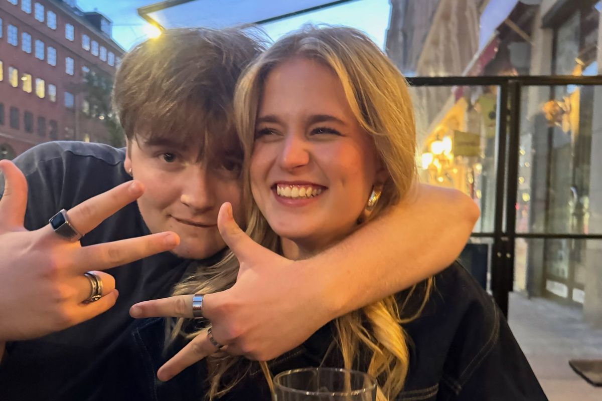 Tuva Råwall berättar hur länge hon och Love Hedlund Stenmarck varit tillsammans